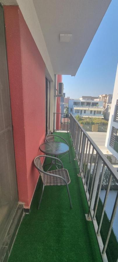 Andrew Beach Apartment Navodari Exterior photo